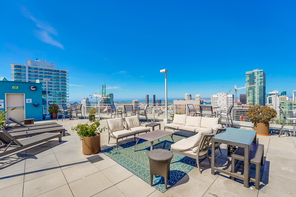 Virtual tour photo 41 of 46 for 1080 Park Blvd