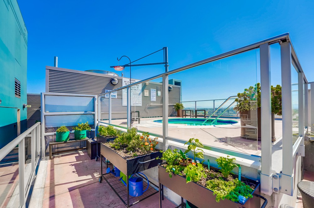 Virtual tour photo 43 of 46 for 1080 Park Blvd
