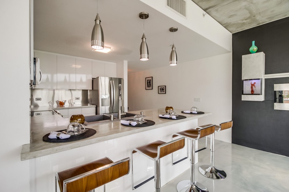 Virtual tour photo 21 of 39 for 1080 Park Blvd #701