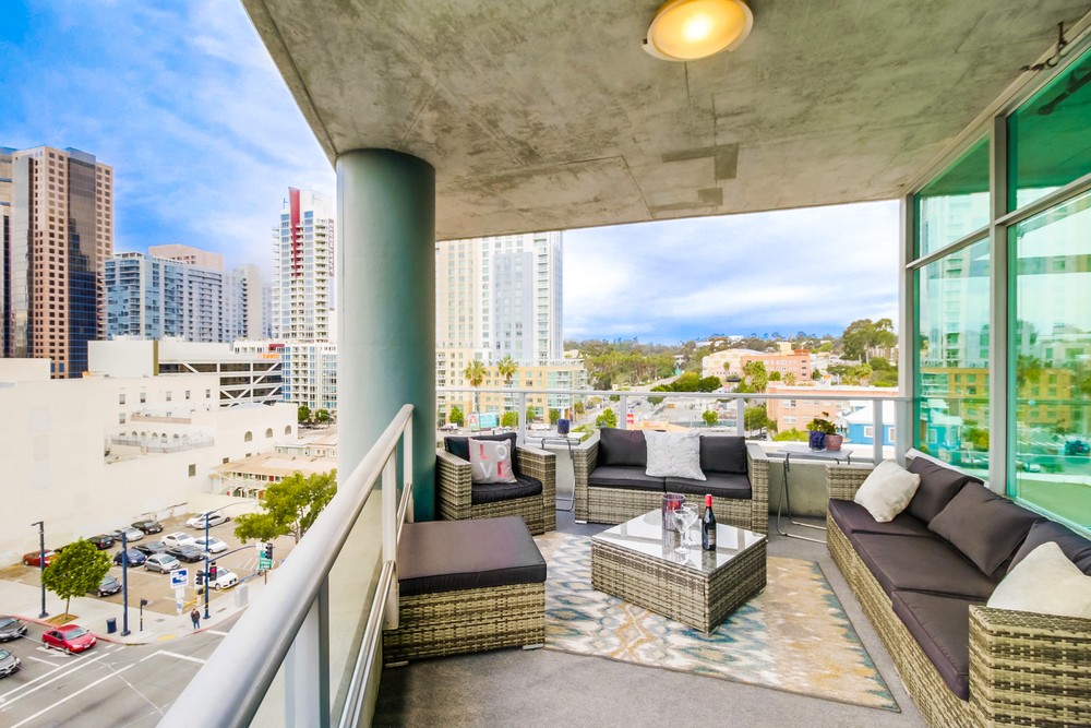 Virtual tour photo 32 of 39 for 1080 Park Blvd #701