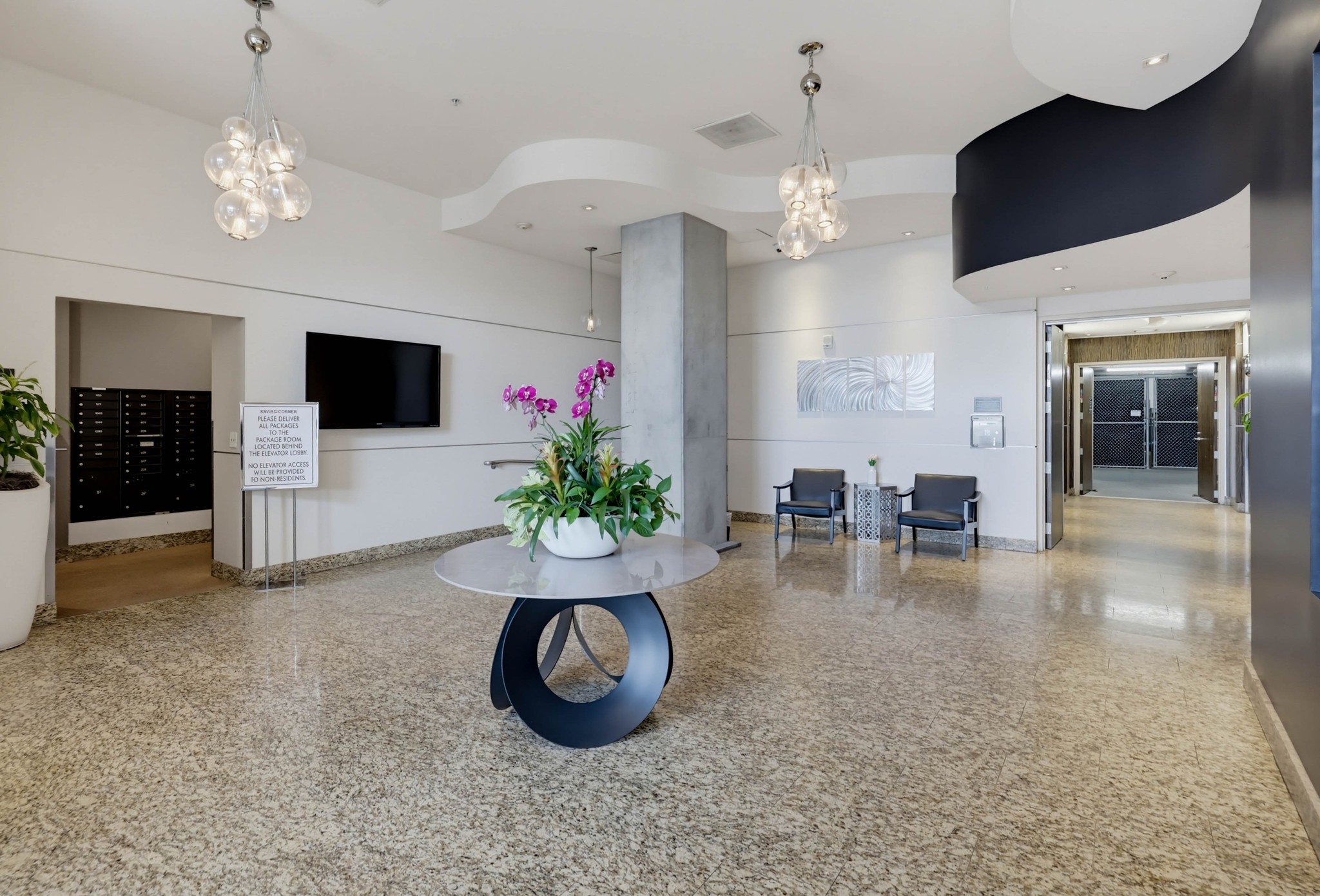 Virtual tour photo 9 of 51 for 1080 Park Blvd