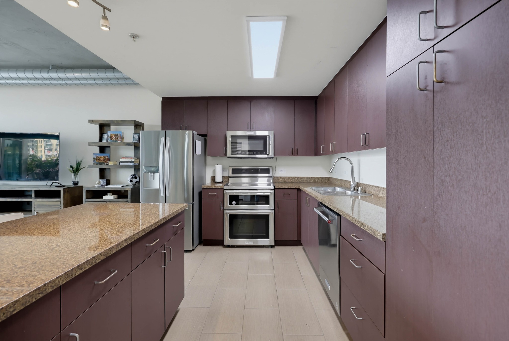 Virtual tour photo 13 of 51 for 1080 Park Blvd