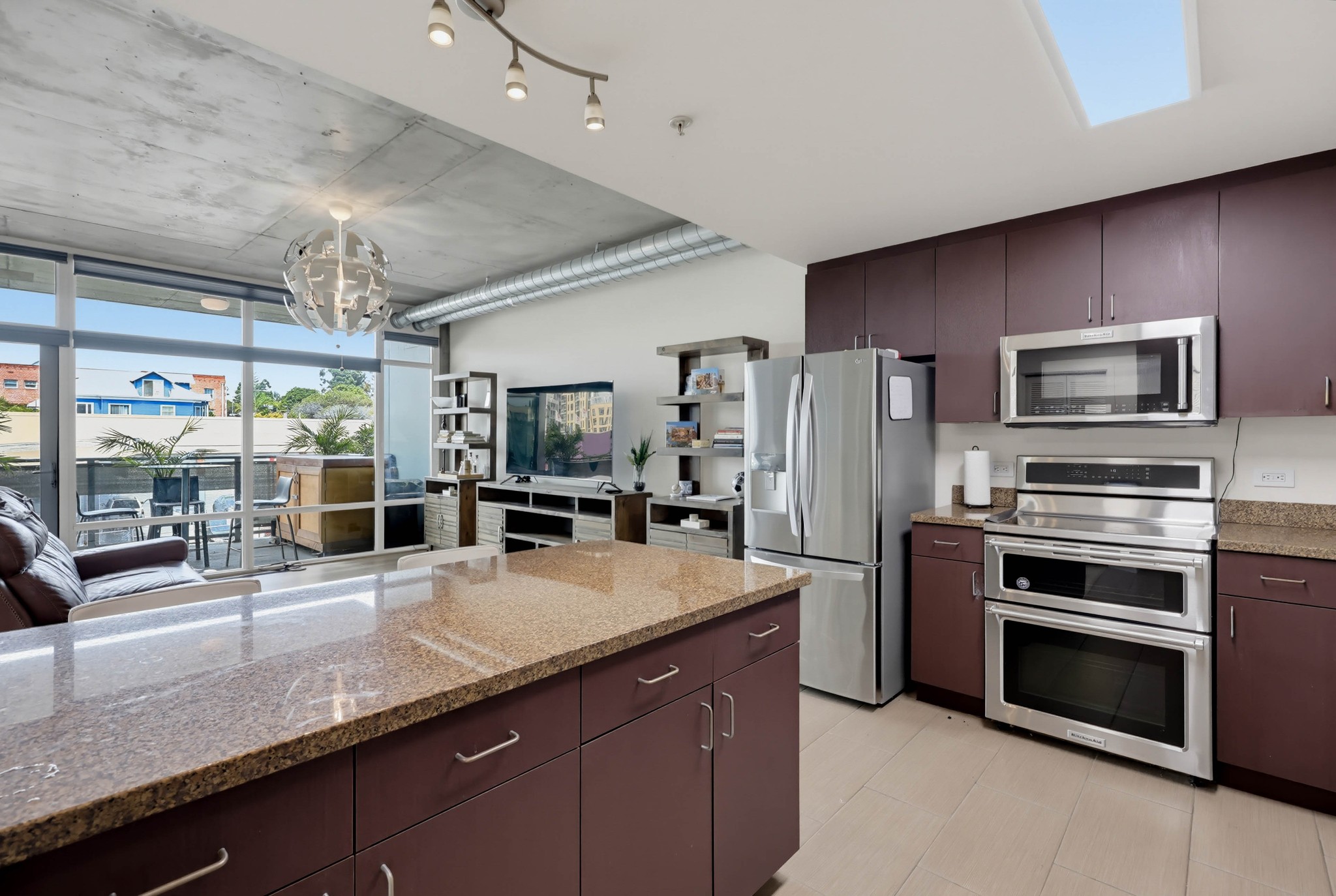 Virtual tour photo 15 of 51 for 1080 Park Blvd