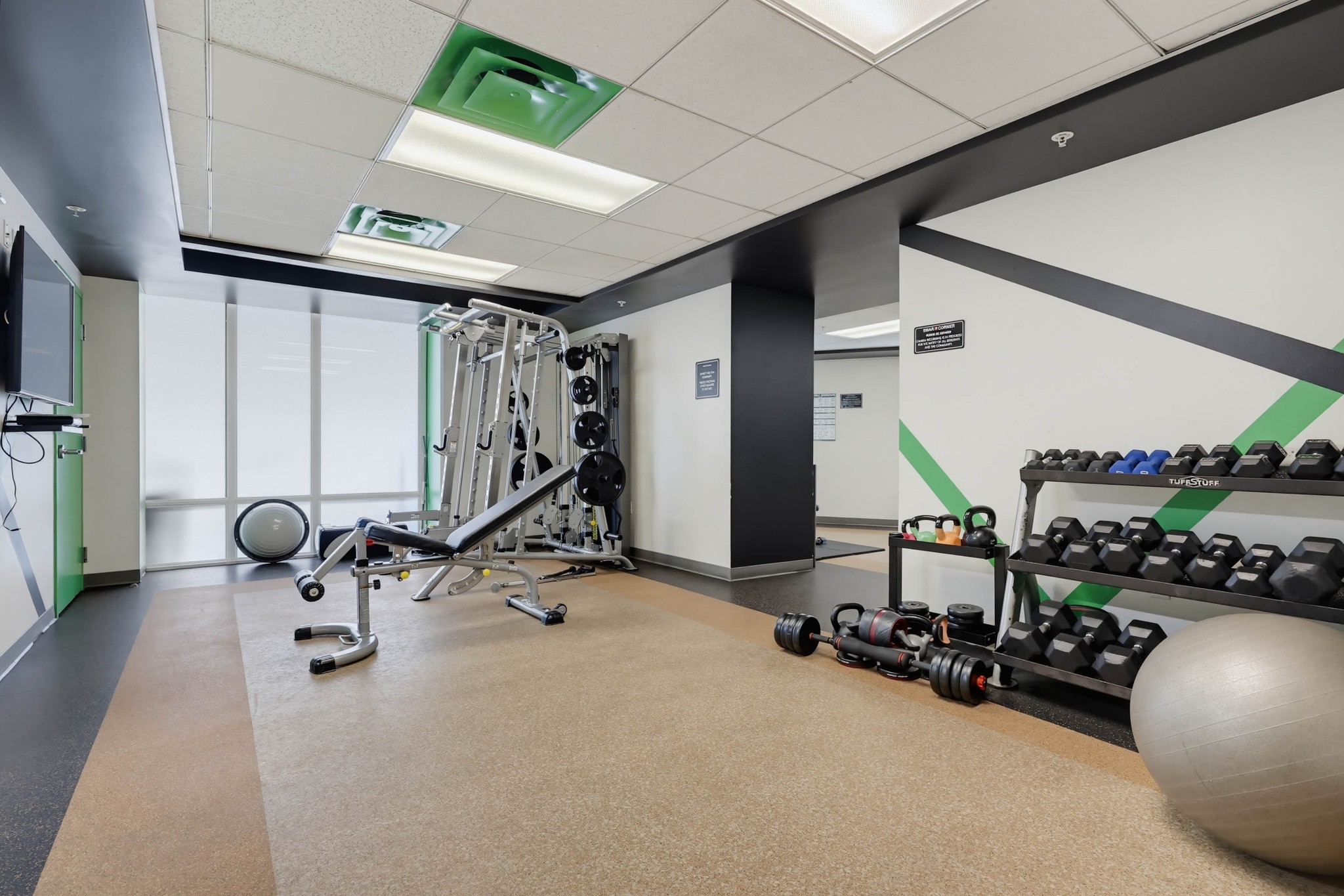 Virtual tour photo 49 of 51 for 1080 Park Blvd