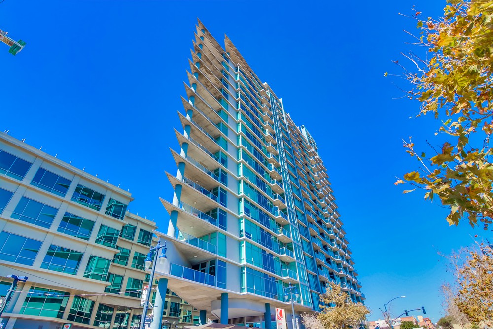 Virtual tour photo 4 of 52 for 1080 Park Blvd UNIT 1414