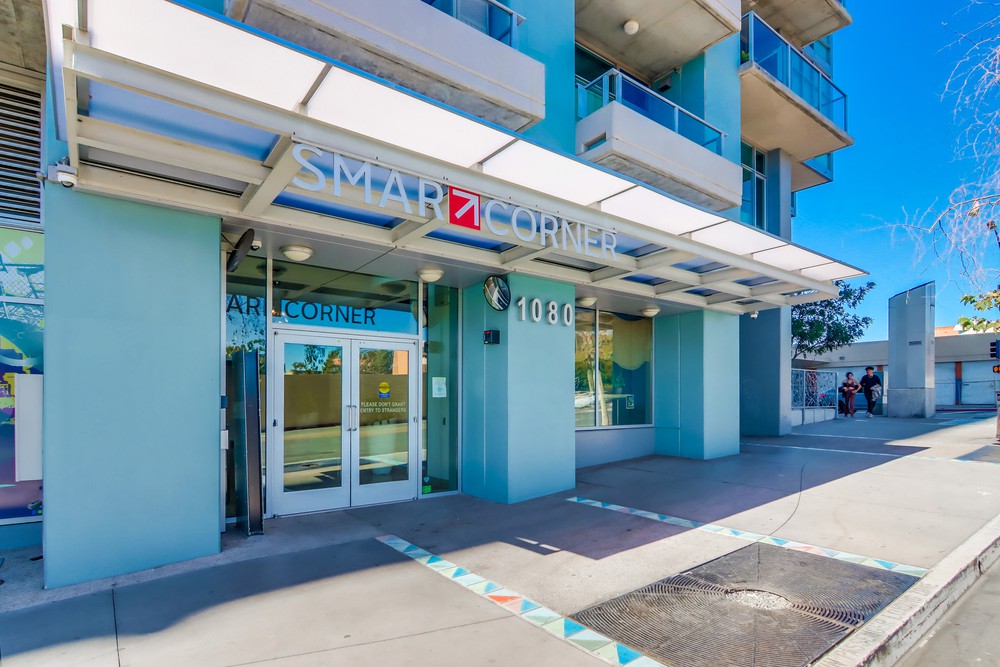 Virtual tour photo 5 of 52 for 1080 Park Blvd UNIT 1414