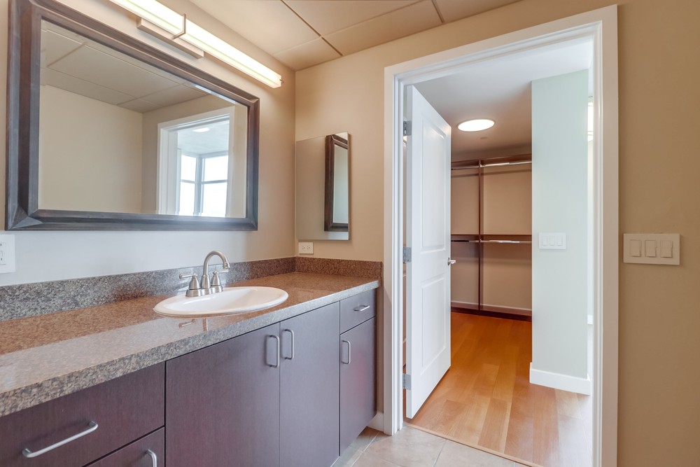 Virtual tour photo 26 of 50 for 1080 Park Blvd UNIT 1515