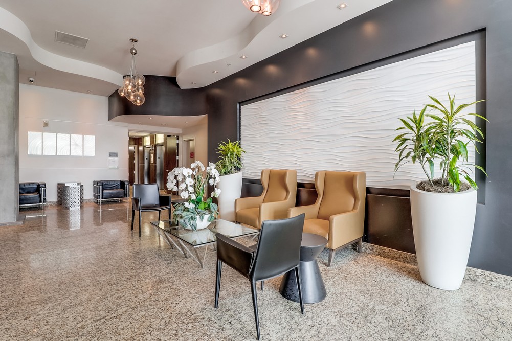 Virtual tour photo 4 of 47 for 1080 Park Blvd UNIT 201