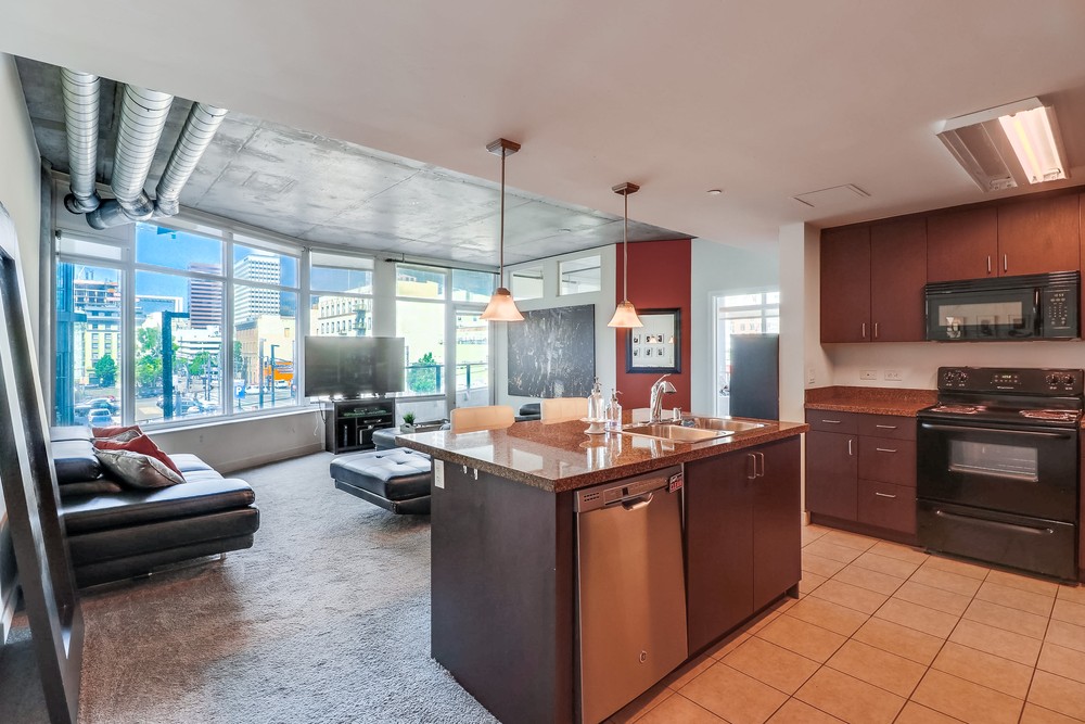 Virtual tour photo 13 of 47 for 1080 Park Blvd UNIT 201