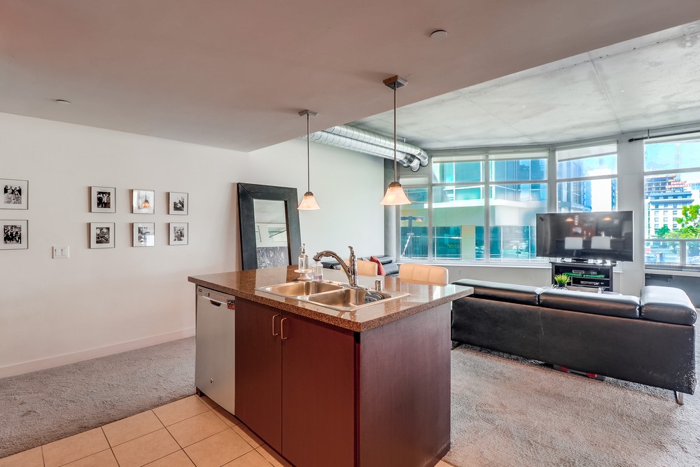 Virtual tour photo 22 of 47 for 1080 Park Blvd UNIT 201