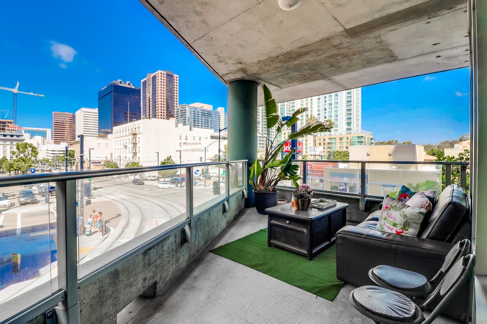 Virtual tour photo 34 of 47 for 1080 Park Blvd UNIT 201