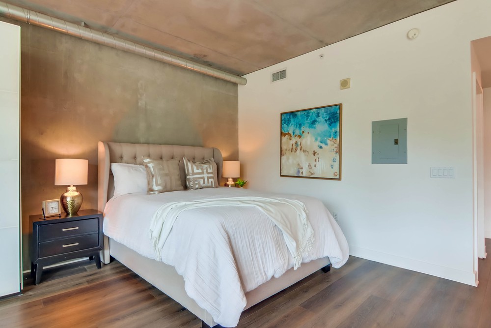 Virtual tour photo 25 of 29 for 1080 Park Blvd UNIT 618