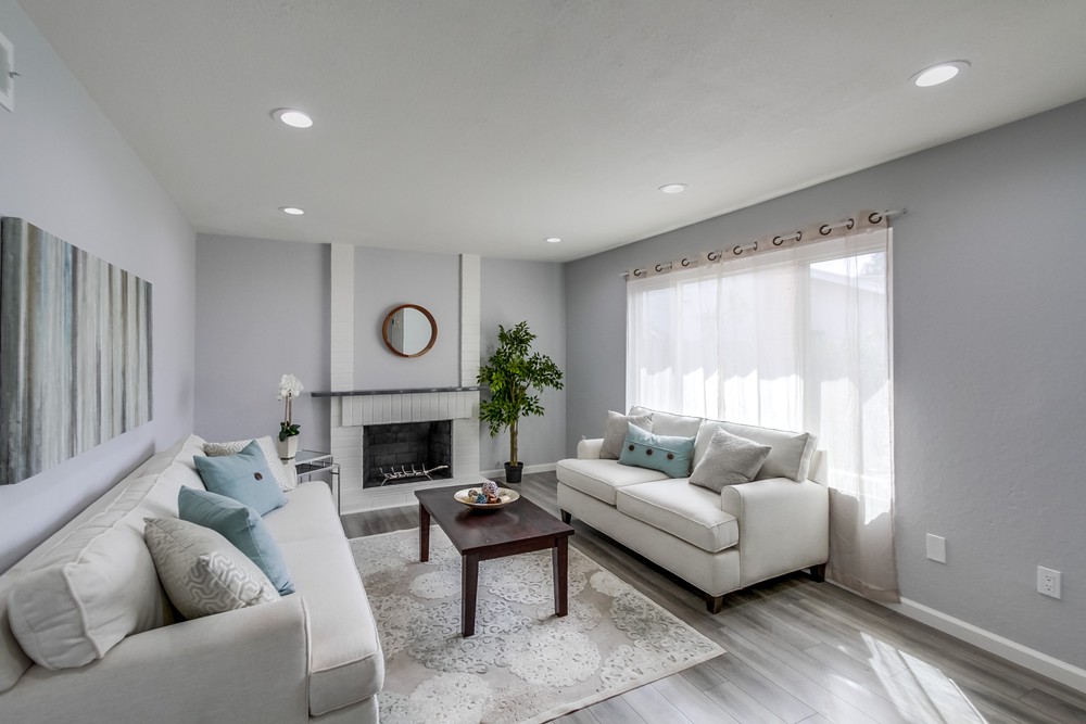 Virtual tour photo 6 of 44 for 10806 Eberly Ct