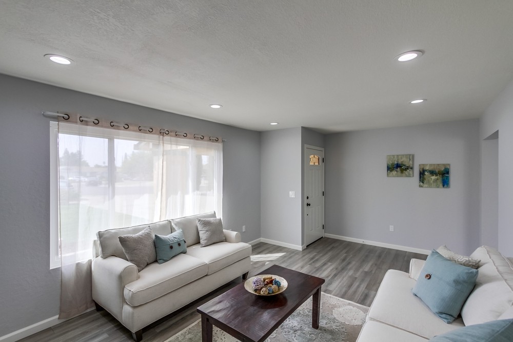 Virtual tour photo 9 of 44 for 10806 Eberly Ct