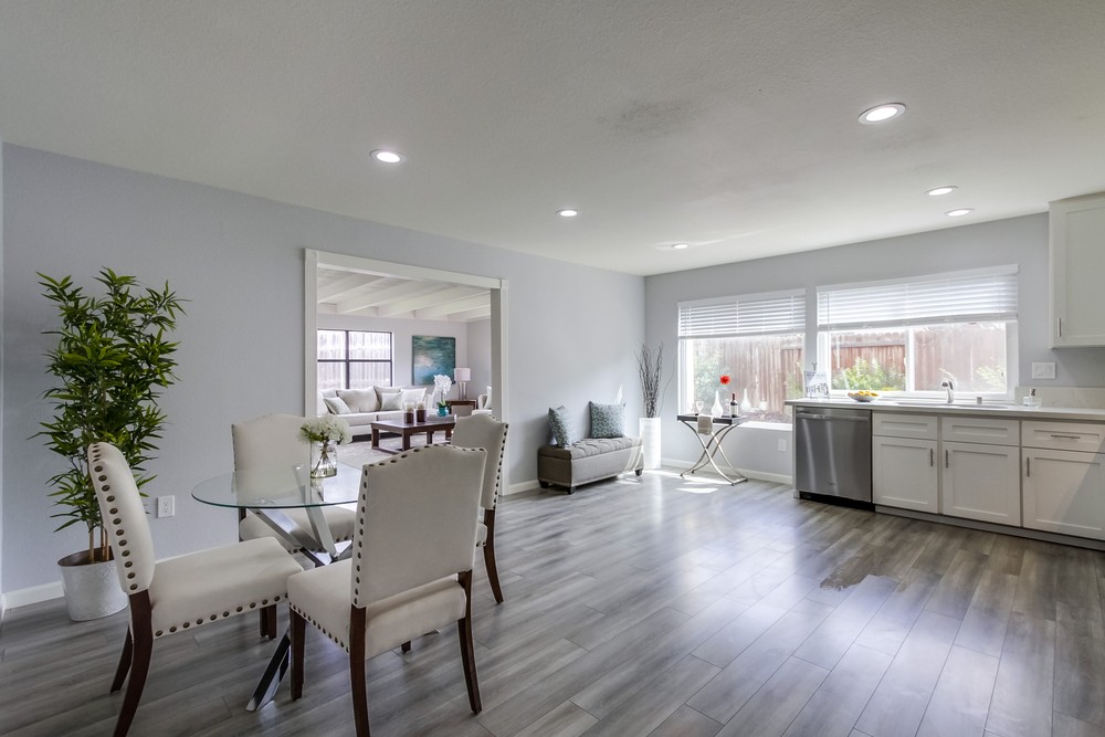 Virtual tour photo 17 of 44 for 10806 Eberly Ct