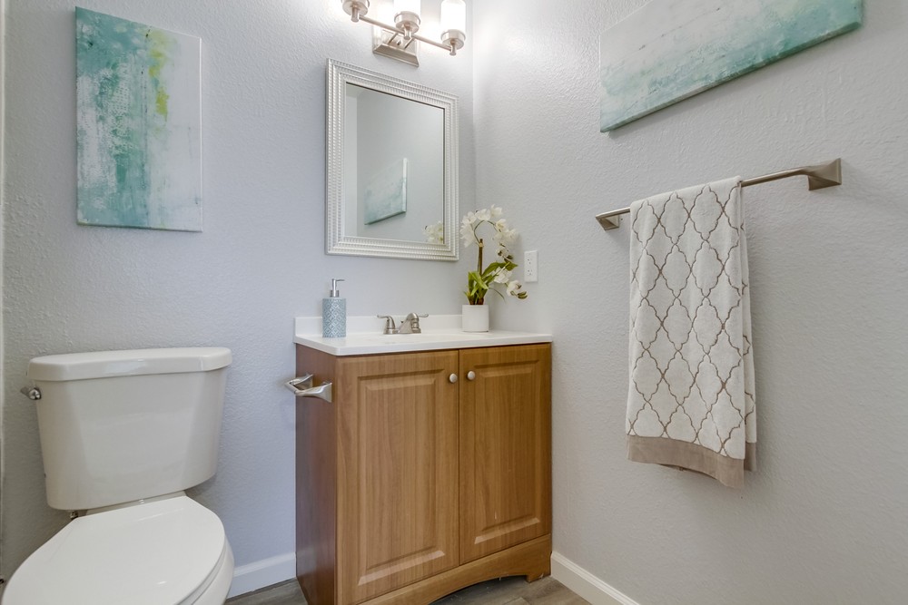 Virtual tour photo 27 of 44 for 10806 Eberly Ct