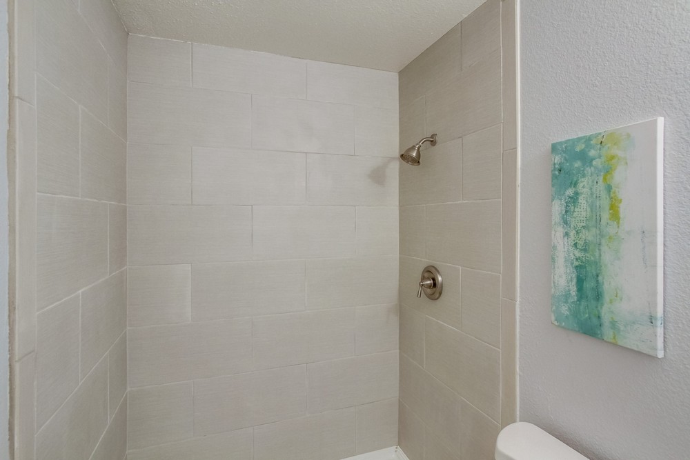 Virtual tour photo 29 of 44 for 10806 Eberly Ct