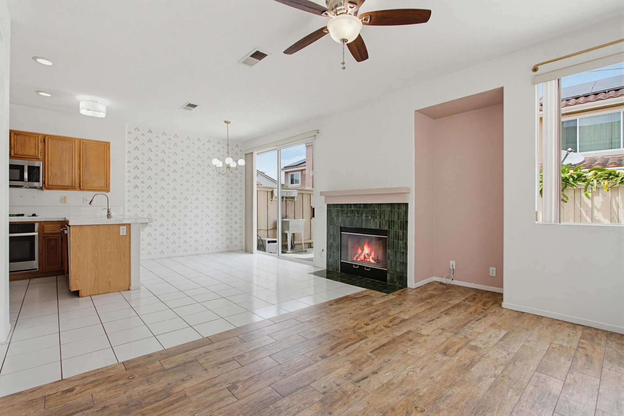 Virtual tour photo 16 of 58 for 10806 Westonhill Dr