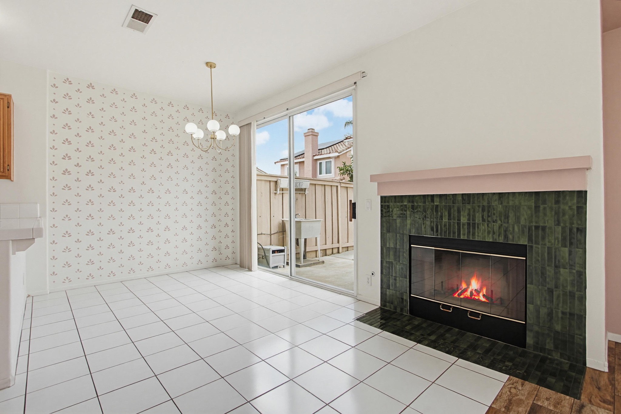 Virtual tour photo 19 of 58 for 10806 Westonhill Dr