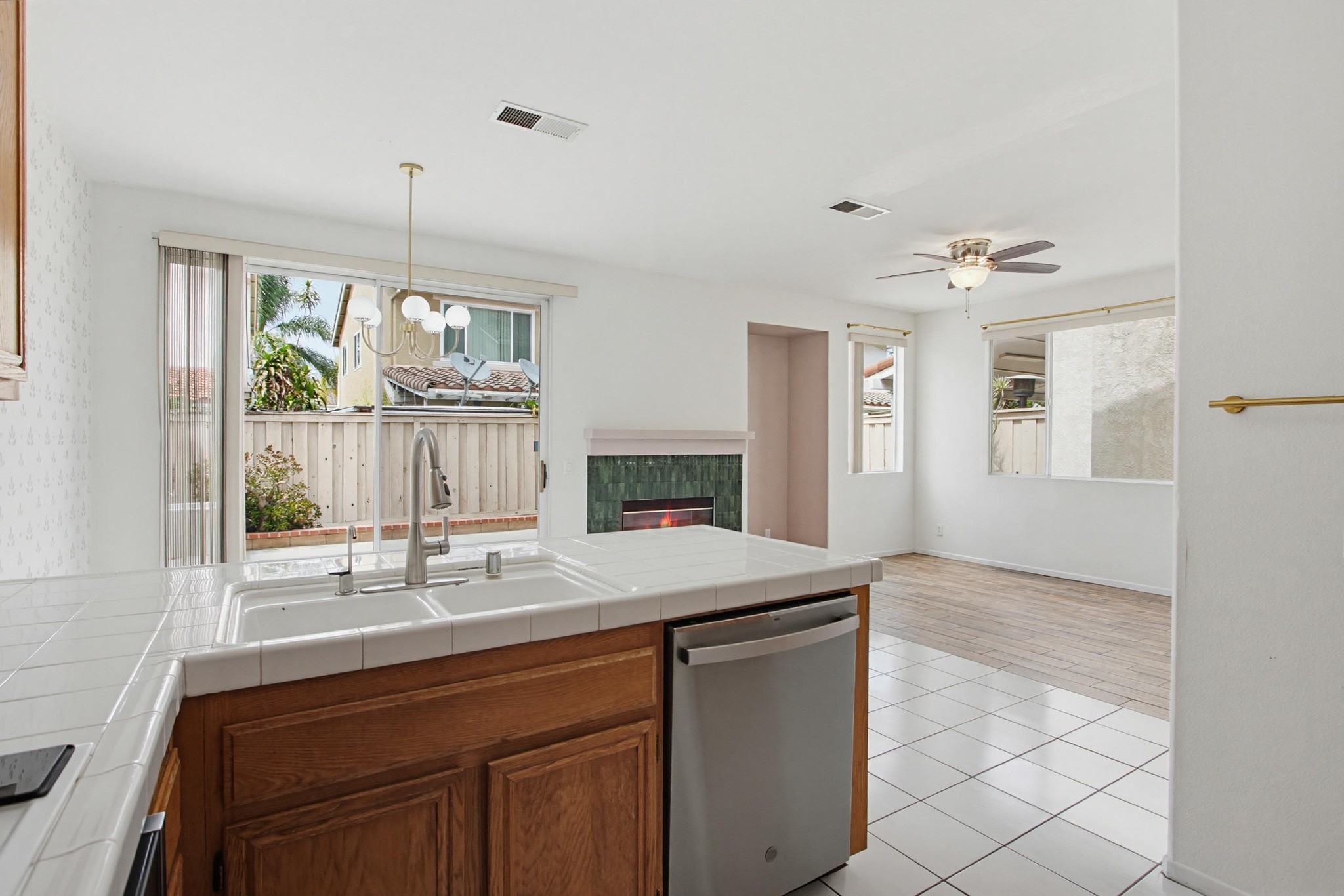 Virtual tour photo 25 of 58 for 10806 Westonhill Dr
