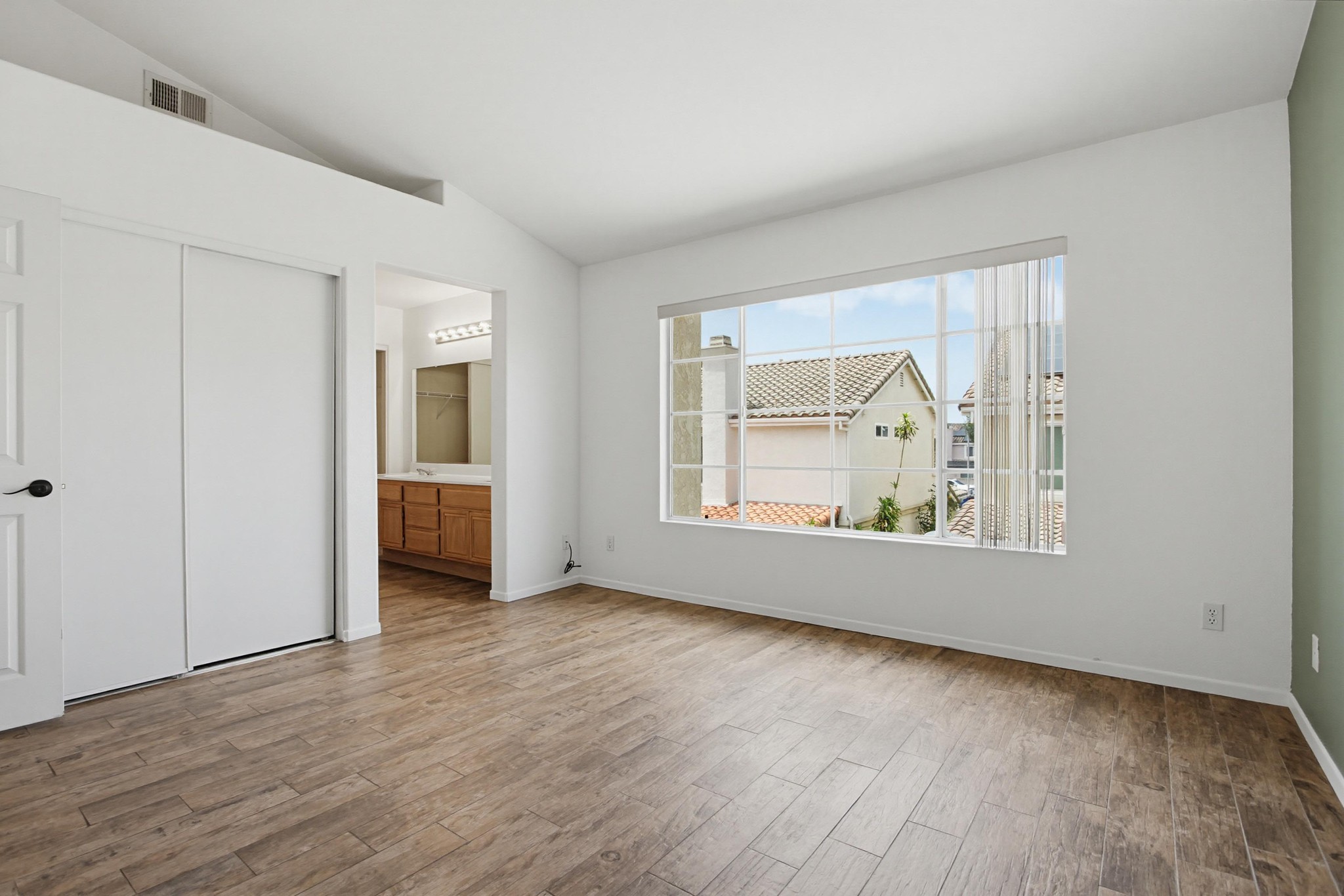 Virtual tour photo 39 of 58 for 10806 Westonhill Dr