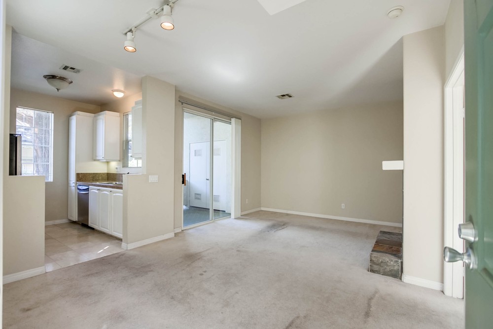 Virtual tour photo 5 of 32 for 10824 Sabre Hill Dr