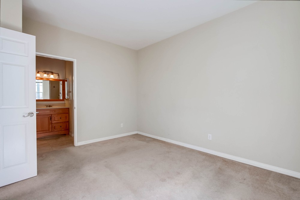 Virtual tour photo 19 of 32 for 10824 Sabre Hill Dr
