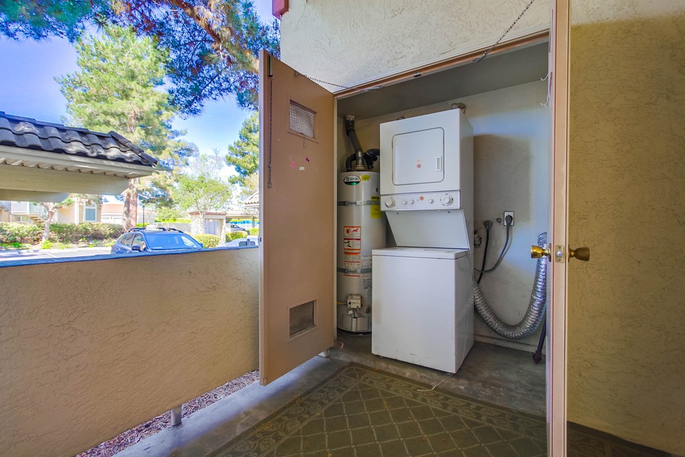 Virtual tour photo 26 of 32 for 10824 Sabre Hill Dr