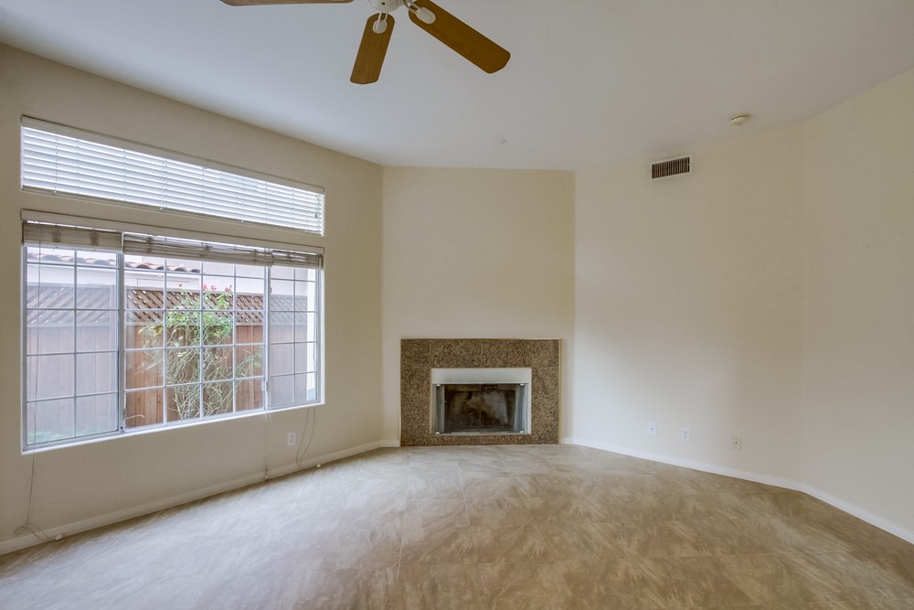 Virtual tour photo 14 of 53 for 10831 Red Rock Dr