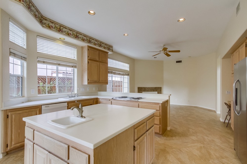 Virtual tour photo 16 of 53 for 10831 Red Rock Dr