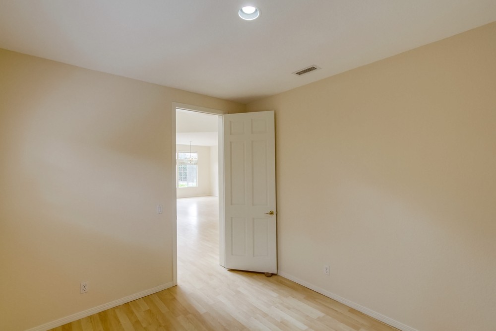 Virtual tour photo 21 of 53 for 10831 Red Rock Dr
