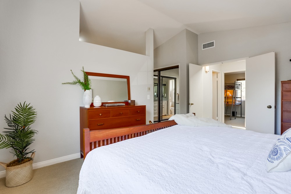 Virtual tour photo 33 of 51 for 10840 Canarywood Ct