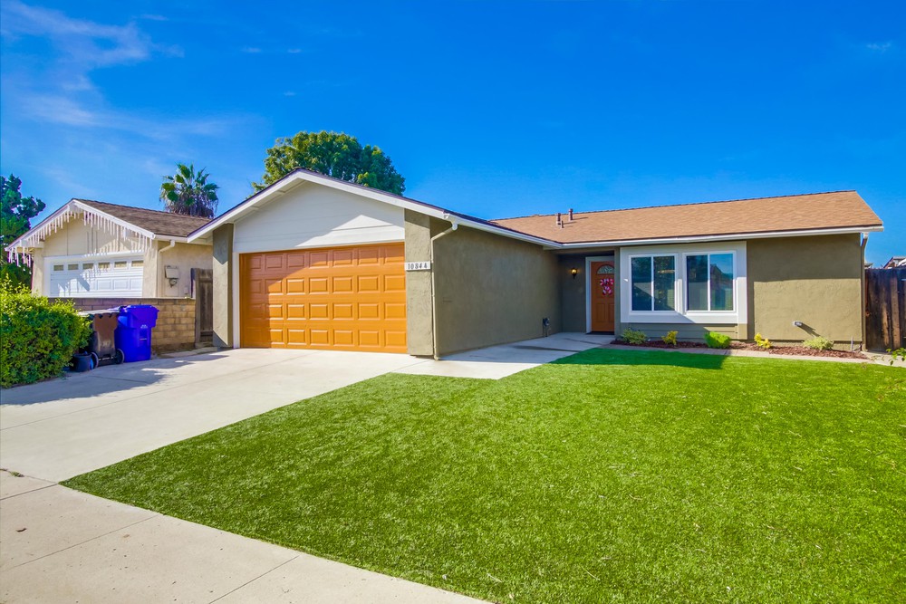 Virtual tour photo 3 of 40 for 10844 Greenford Dr