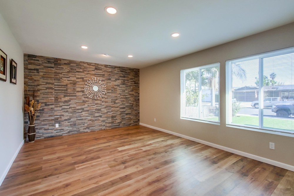 Virtual tour photo 5 of 40 for 10844 Greenford Dr