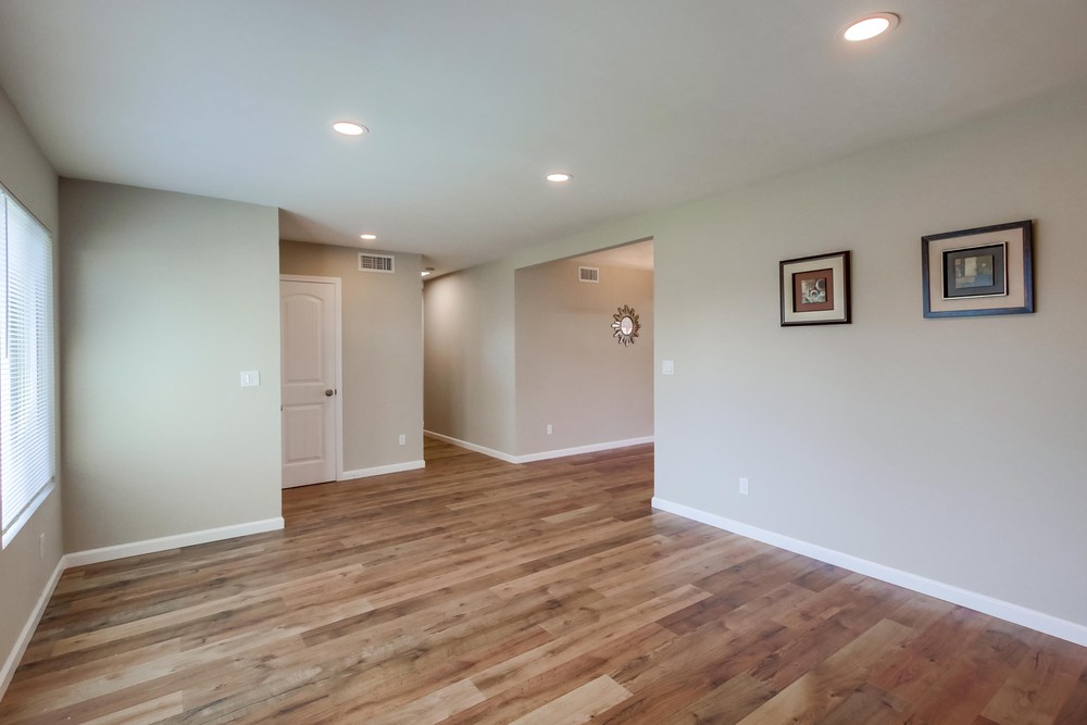 Virtual tour photo 7 of 40 for 10844 Greenford Dr