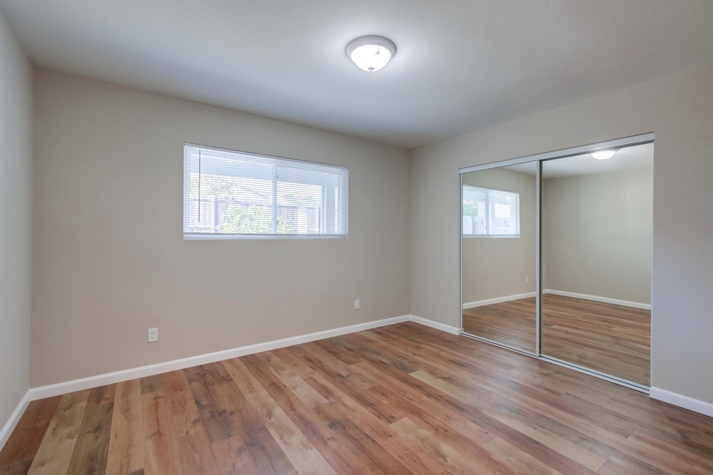 Virtual tour photo 21 of 40 for 10844 Greenford Dr
