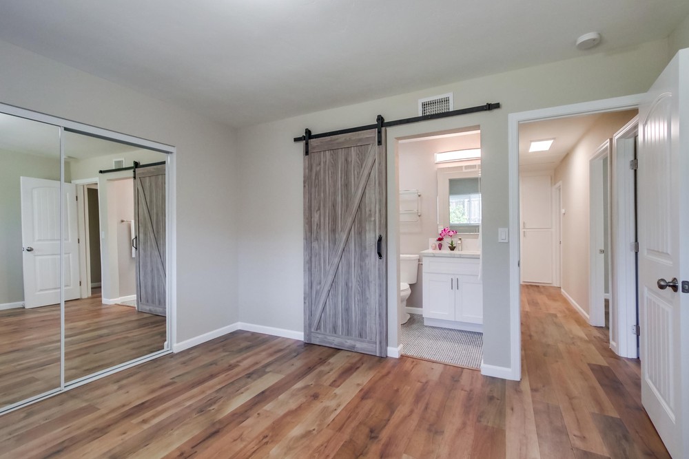 Virtual tour photo 24 of 40 for 10844 Greenford Dr