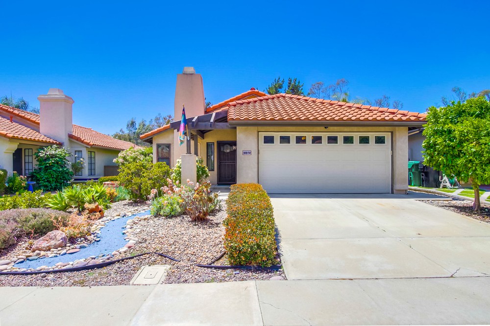 Virtual tour photo 1 of 53 for 10850 Red Fern Cir