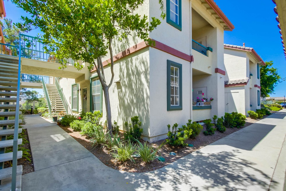 Virtual tour photo 5 of 32 for 10850 Sabre Hill Dr UNIT 238