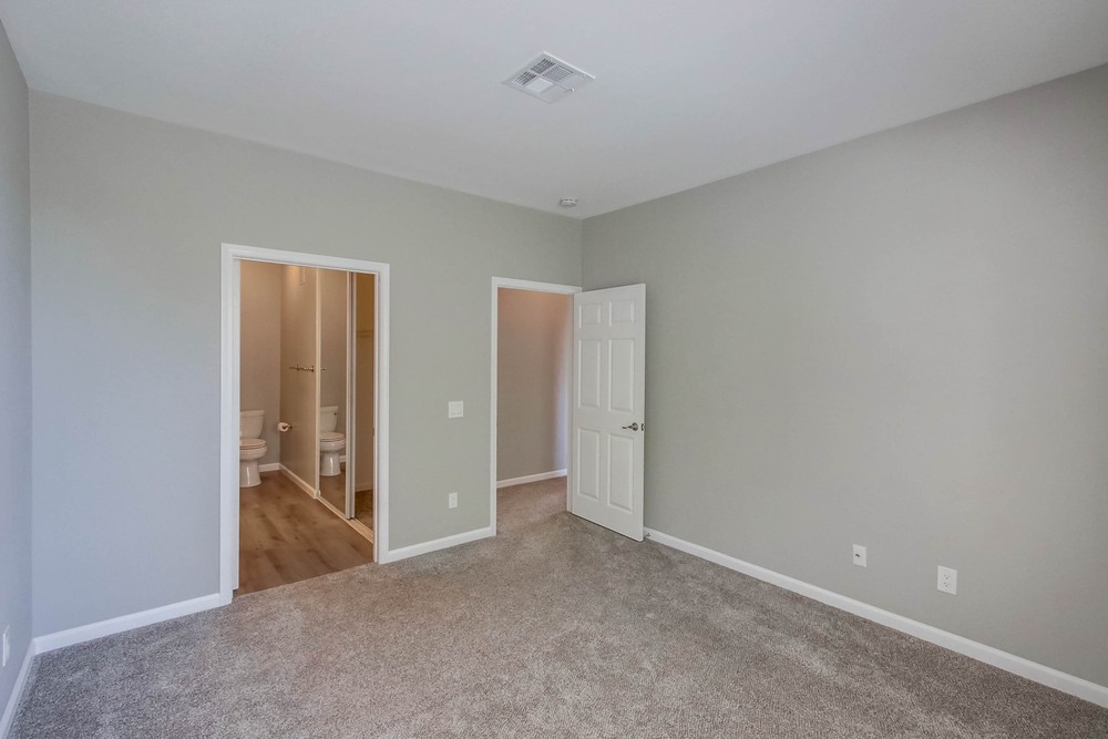 Virtual tour photo 25 of 32 for 10850 Sabre Hill Dr UNIT 238