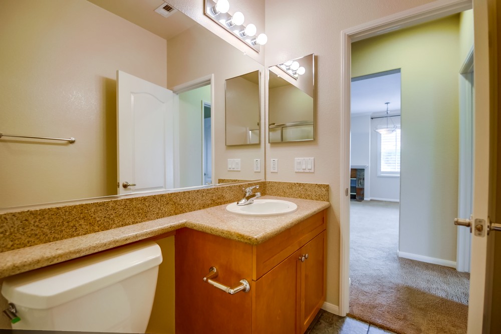 Virtual tour photo 31 of 39 for 12645 Creekview Dr. #123