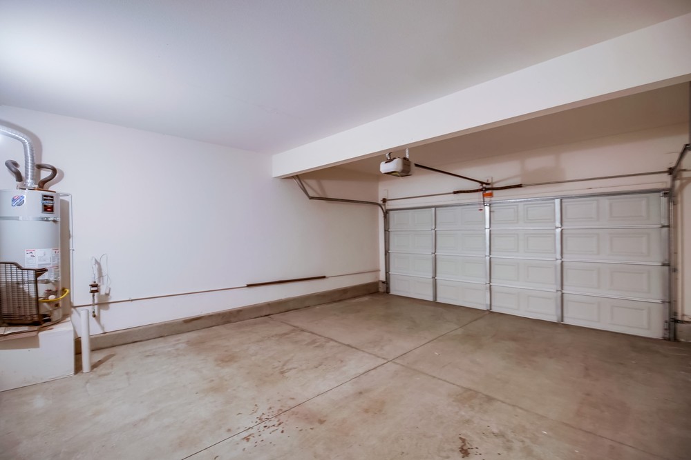Virtual tour photo 33 of 39 for 12645 Creekview Dr. #123