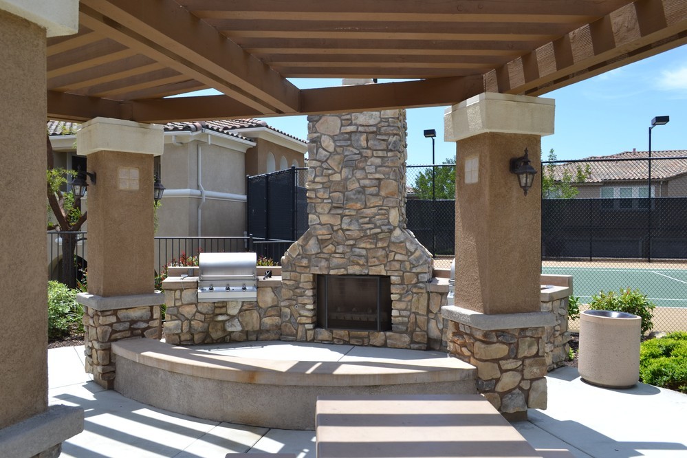 Virtual tour photo 40 of 39 for 12645 Creekview Dr. #123