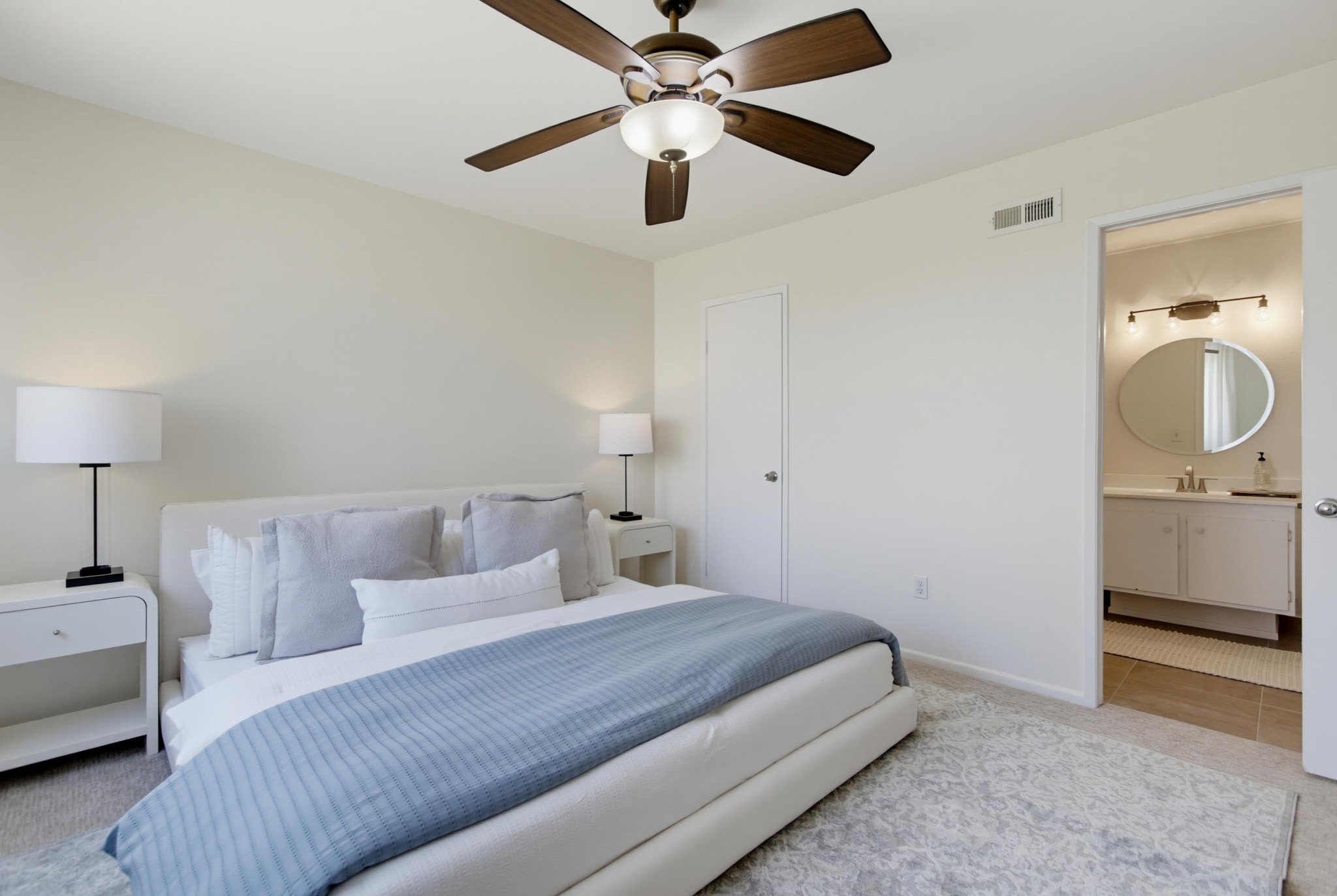Virtual tour photo 21 of 50 for 10854 Macouba Pl