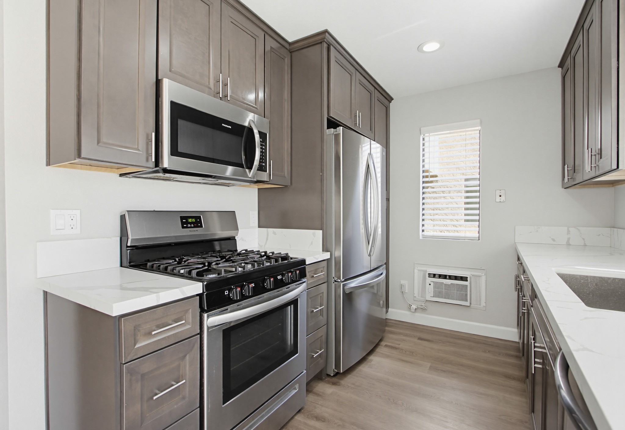 Virtual tour photo 12 of 30 for 10855 Camino Ruiz Unit 38