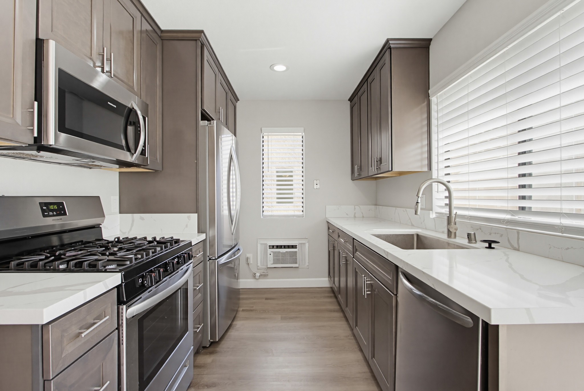 Virtual tour photo 13 of 30 for 10855 Camino Ruiz Unit 38