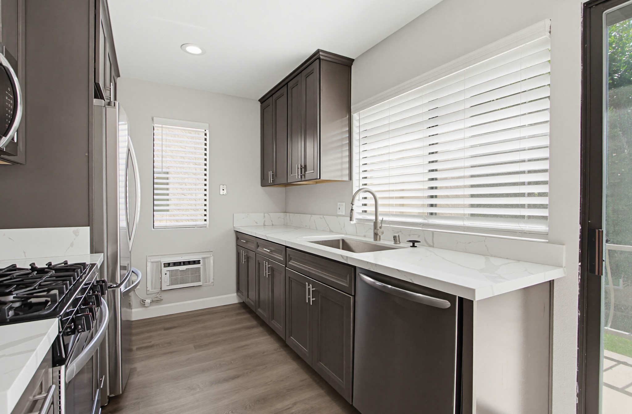 Virtual tour photo 14 of 30 for 10855 Camino Ruiz Unit 38
