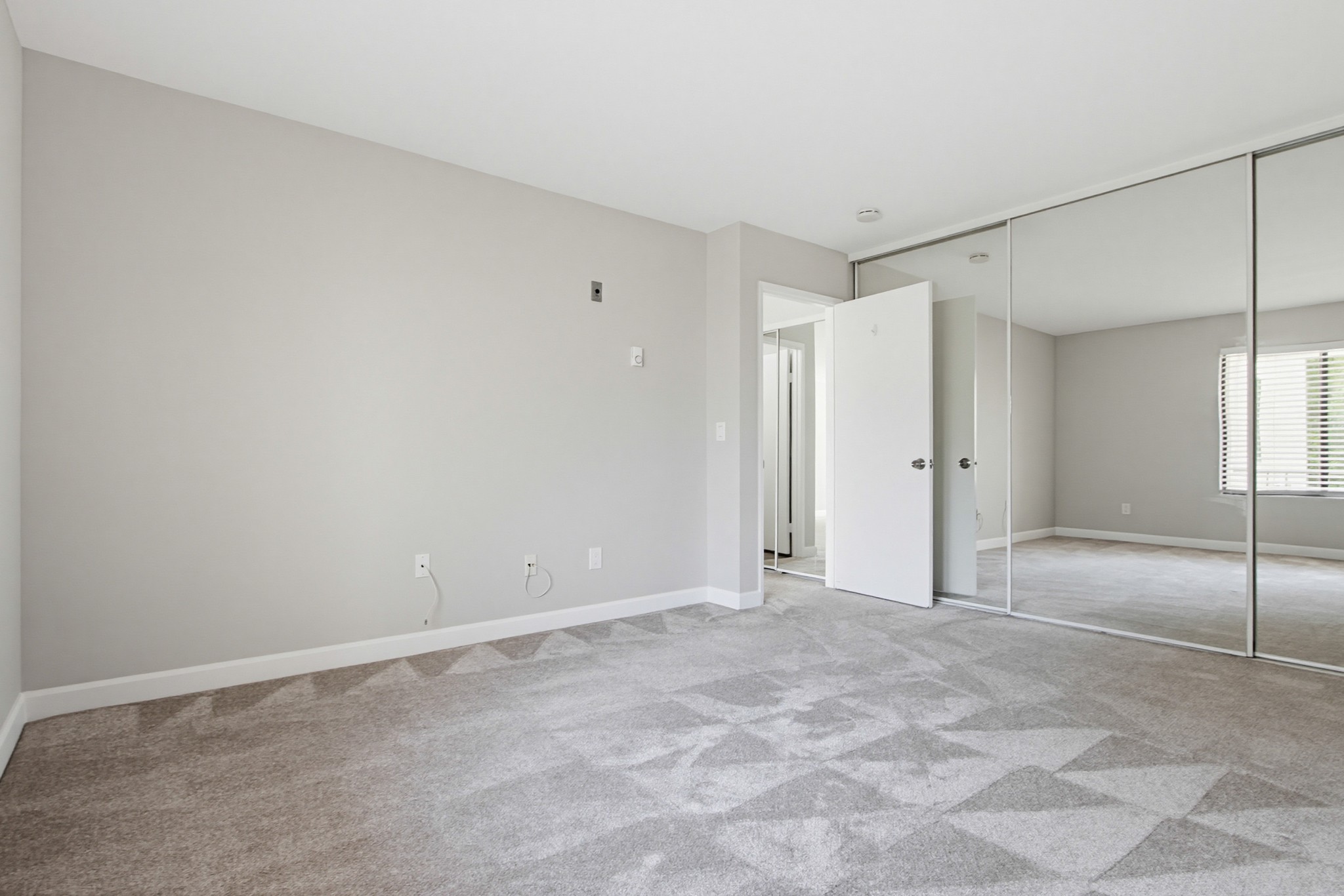 Virtual tour photo 20 of 30 for 10855 Camino Ruiz Unit 38