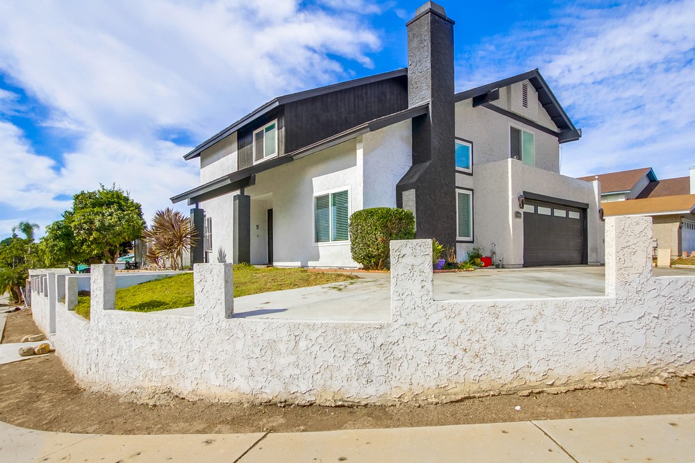 Virtual tour photo 5 of 30 for 1086 Firethorn St