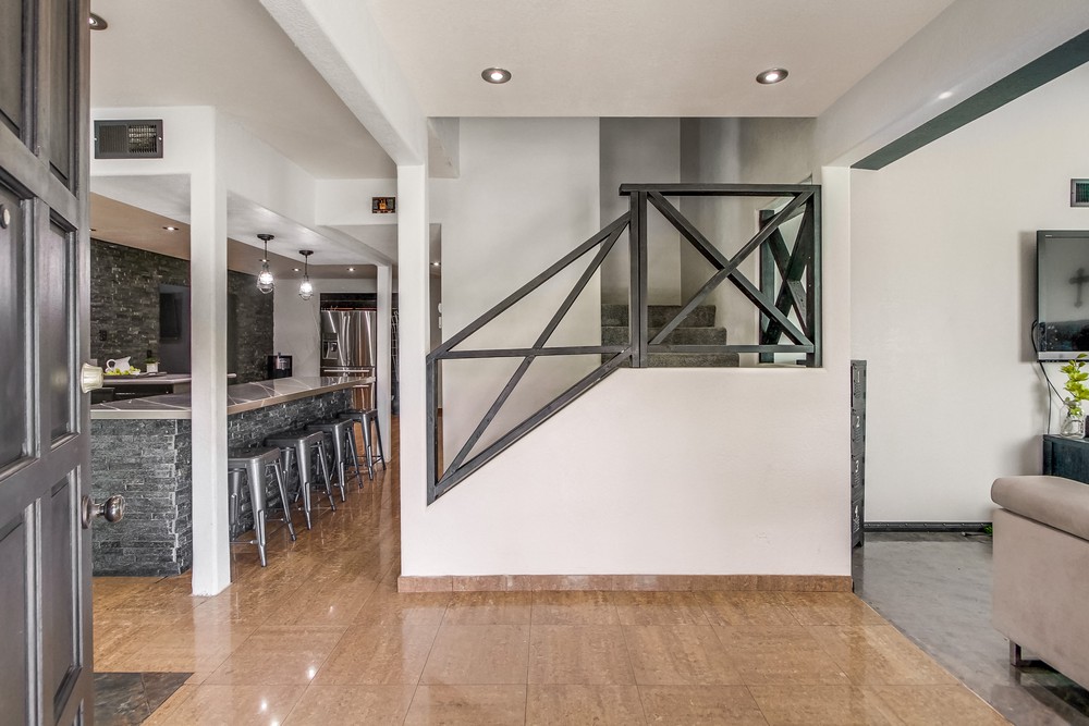 Virtual tour photo 6 of 30 for 1086 Firethorn St